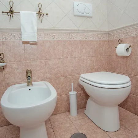 La Casa Di Laura A Trastevere