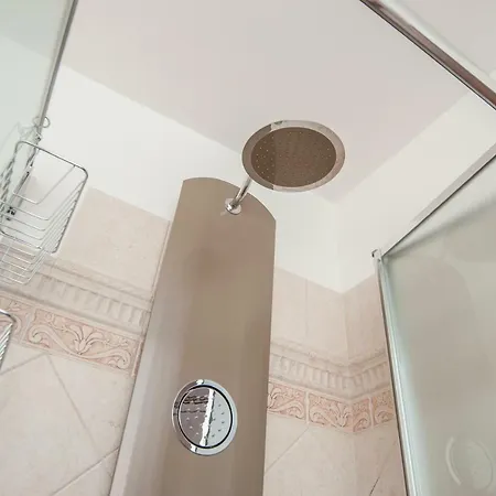 La Casa Di Laura A Trastevere