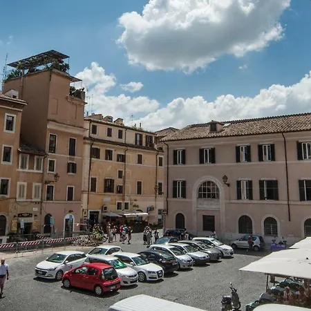Apartment La Casa Di Laura A Trastevere