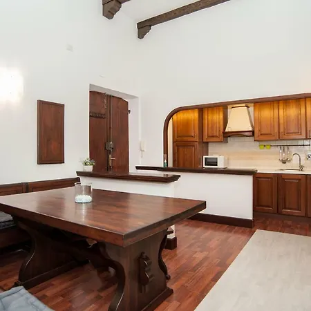 La Casa Di Laura A Trastevere Rome